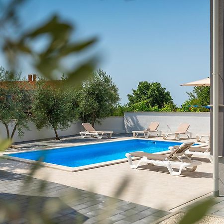 Dali Apartman Medulin Kültér fotó