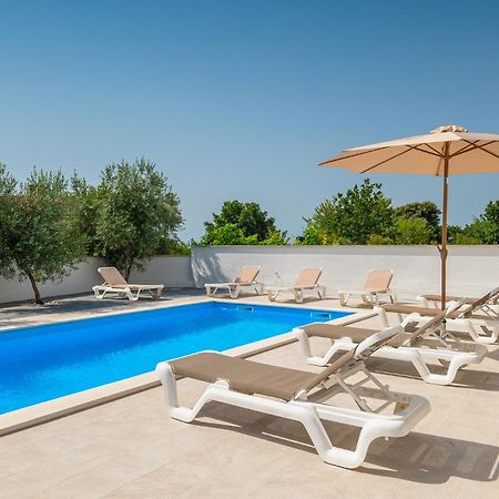Dali Apartman Medulin Kültér fotó