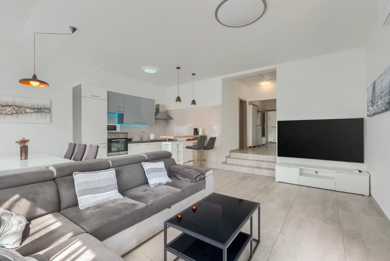 Dali Apartman Medulin Kültér fotó